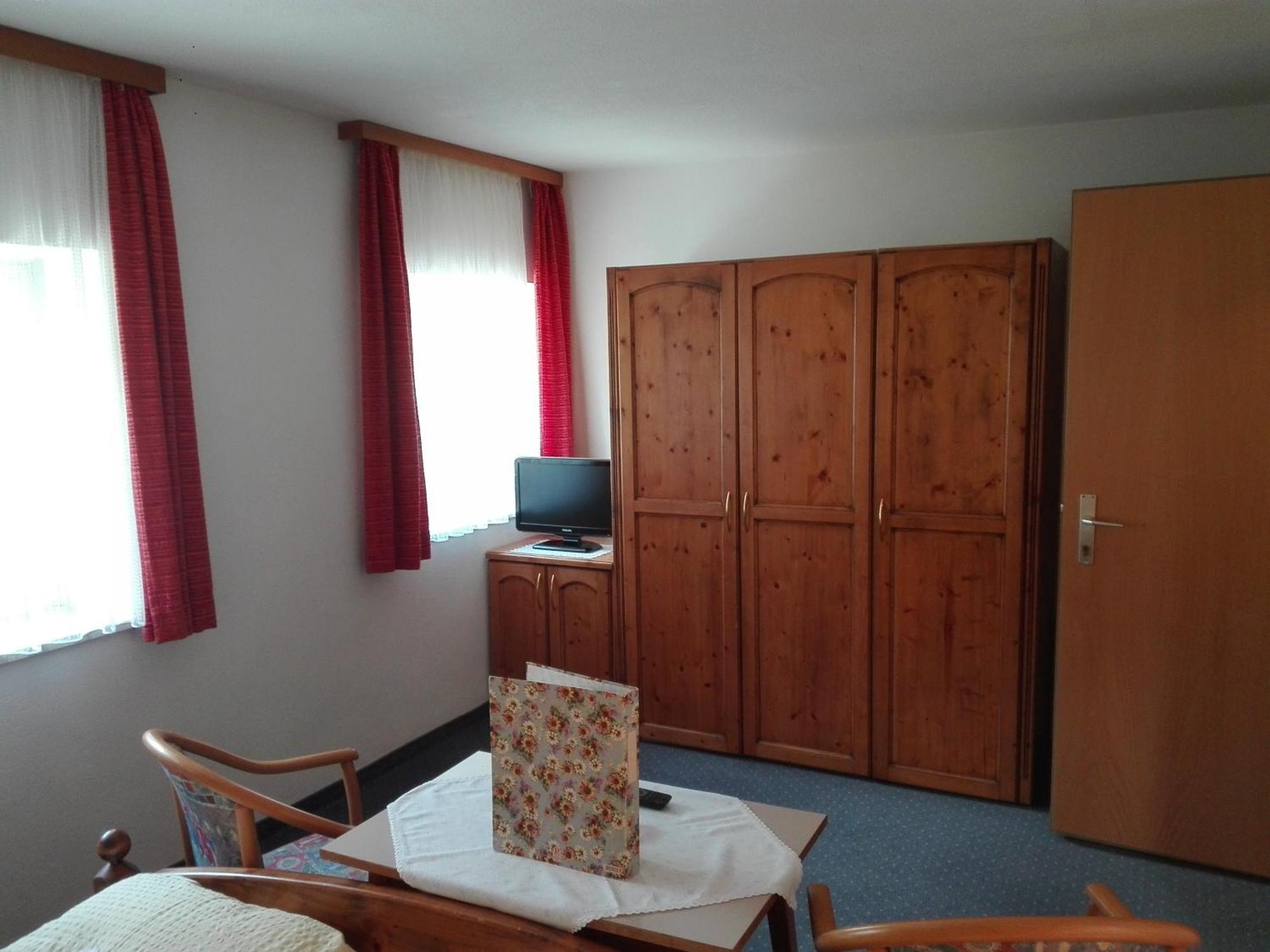 Hotel Haselried Tirolo Zewnętrze zdjęcie