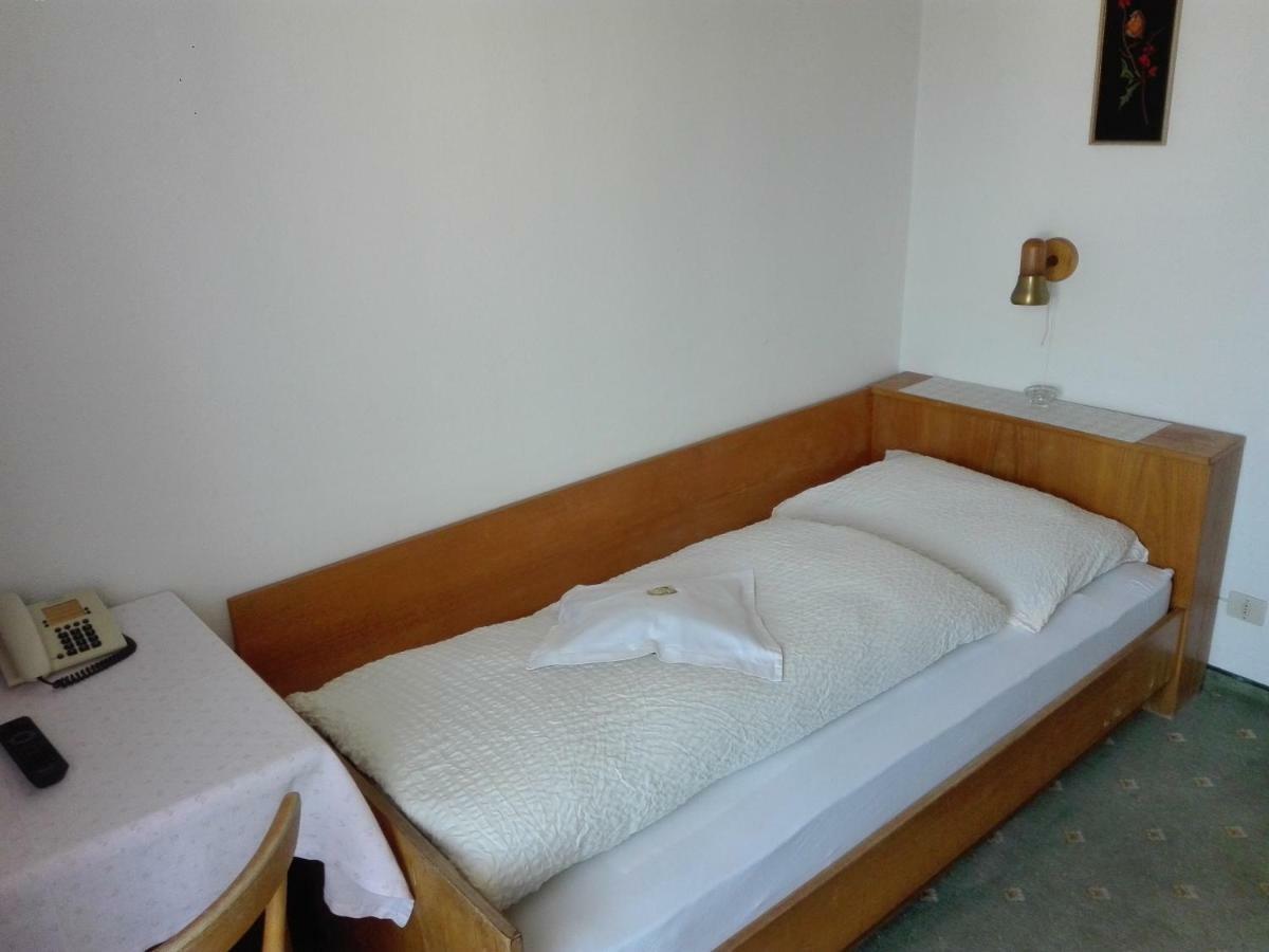 Hotel Haselried Tirolo Zewnętrze zdjęcie