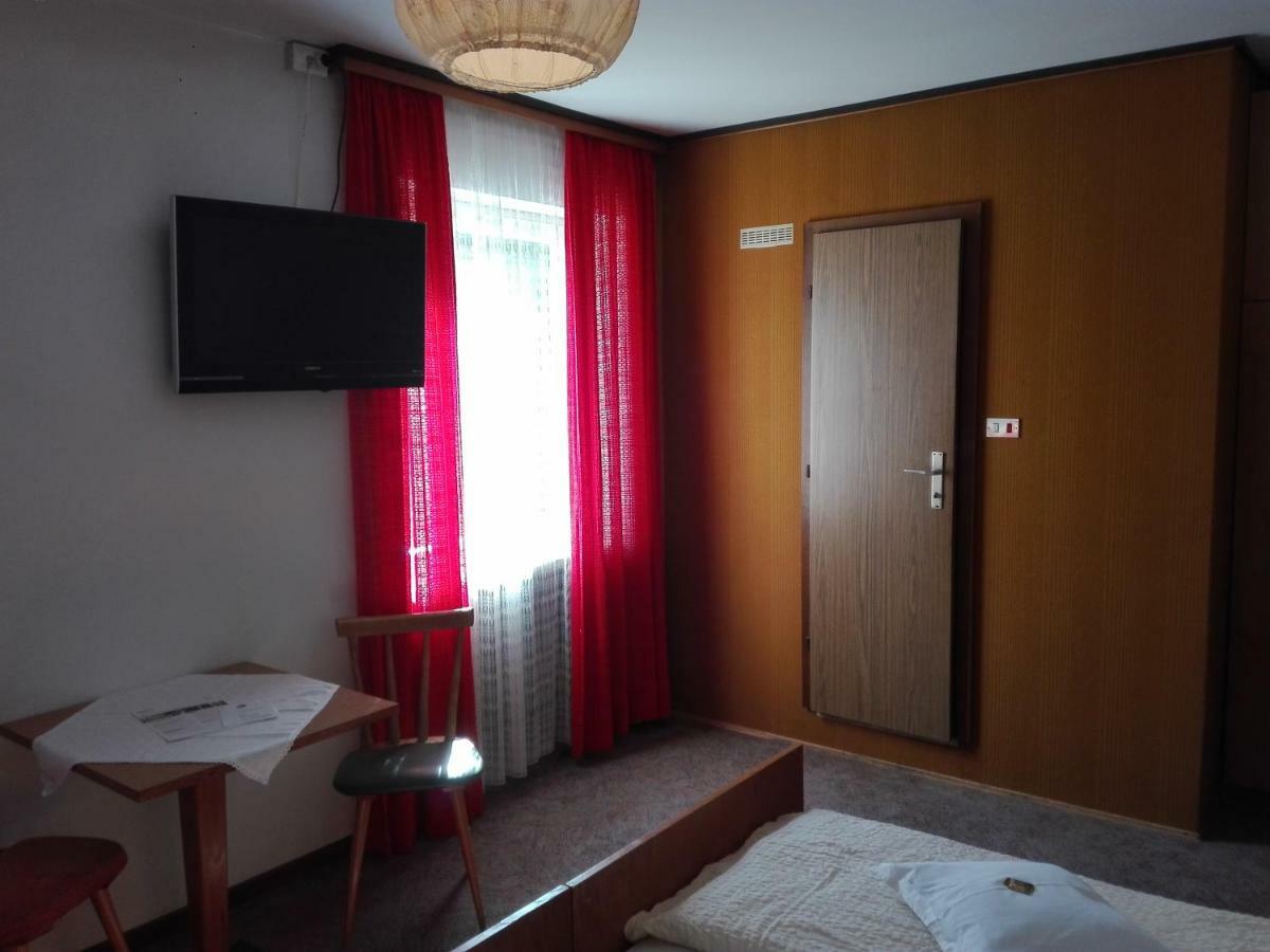 Hotel Haselried Tirolo Zewnętrze zdjęcie